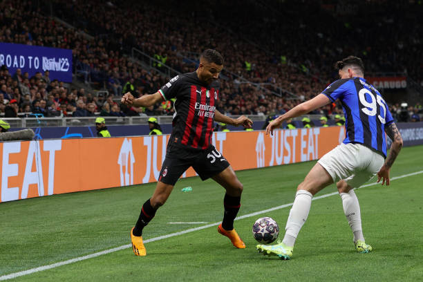 时刻挺身而 时刻挺身而