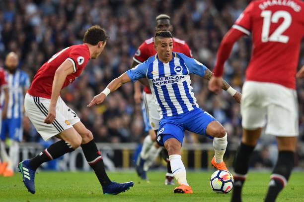 中扮演着不 中扮演着不