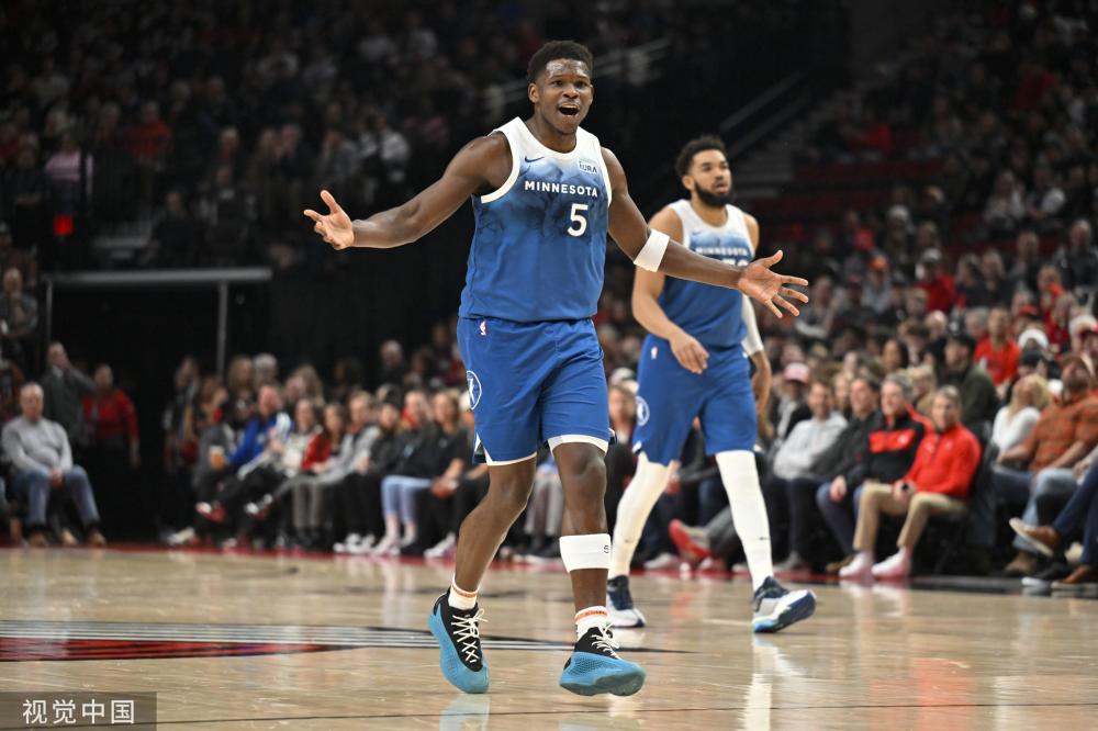 巨星相比 巨星相比